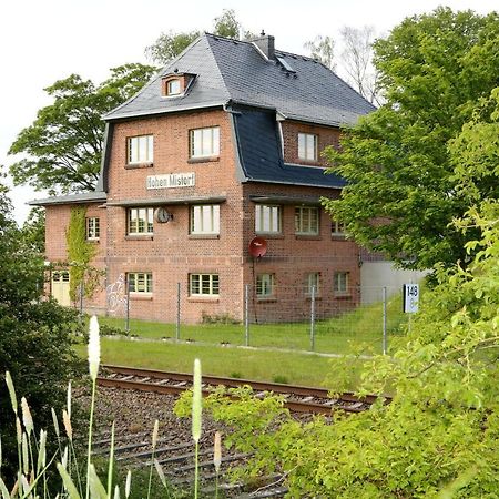 Bahnhof Hohen Mistorf Leilighet Eksteriør bilde