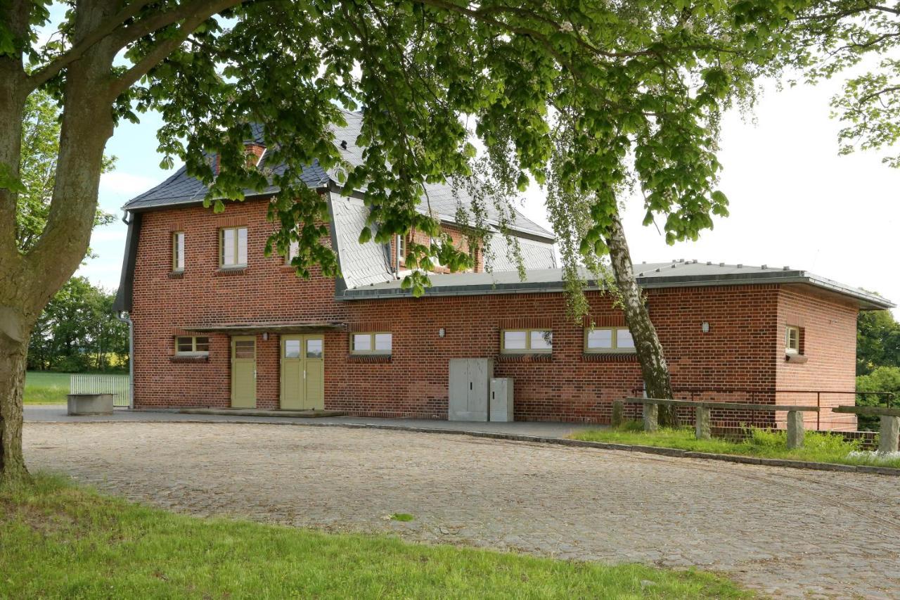Bahnhof Hohen Mistorf Leilighet Eksteriør bilde