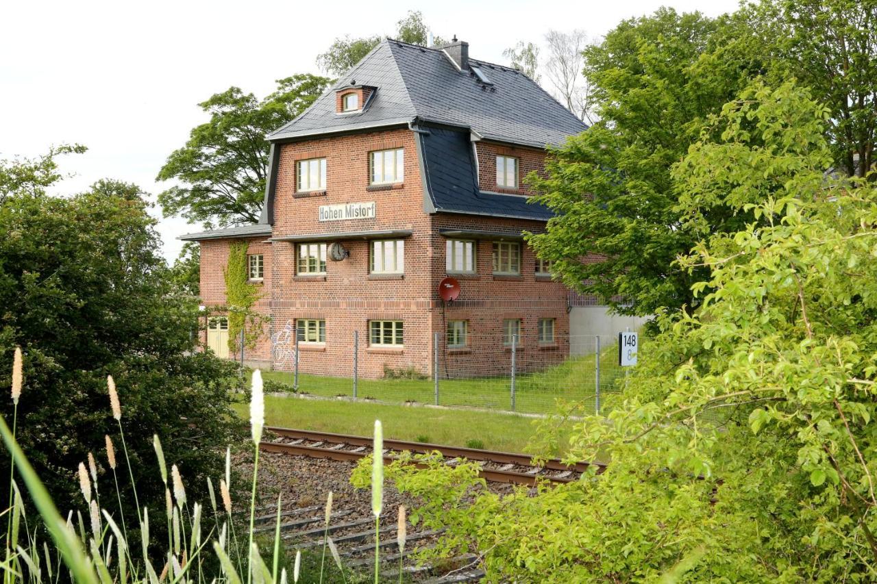Bahnhof Hohen Mistorf Leilighet Eksteriør bilde