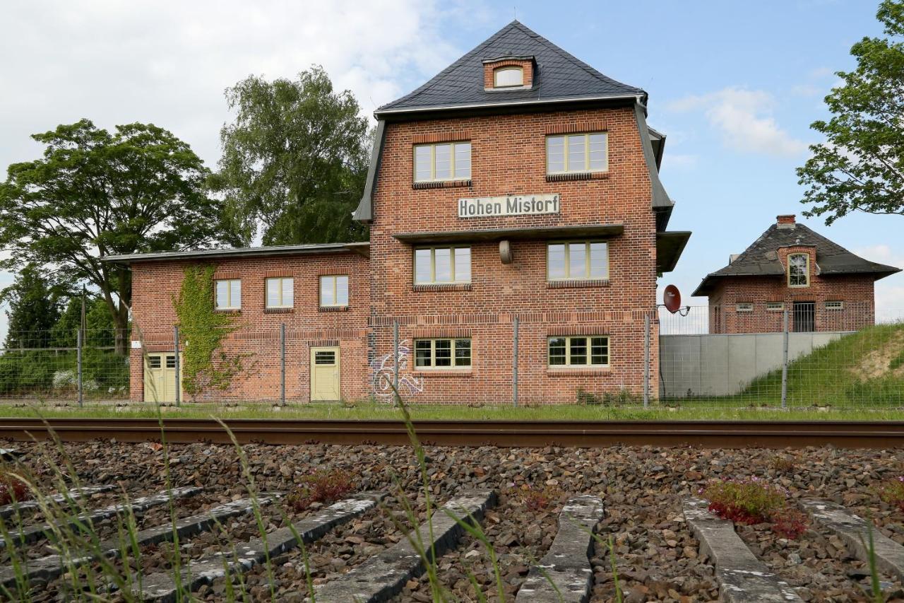 Bahnhof Hohen Mistorf Leilighet Eksteriør bilde